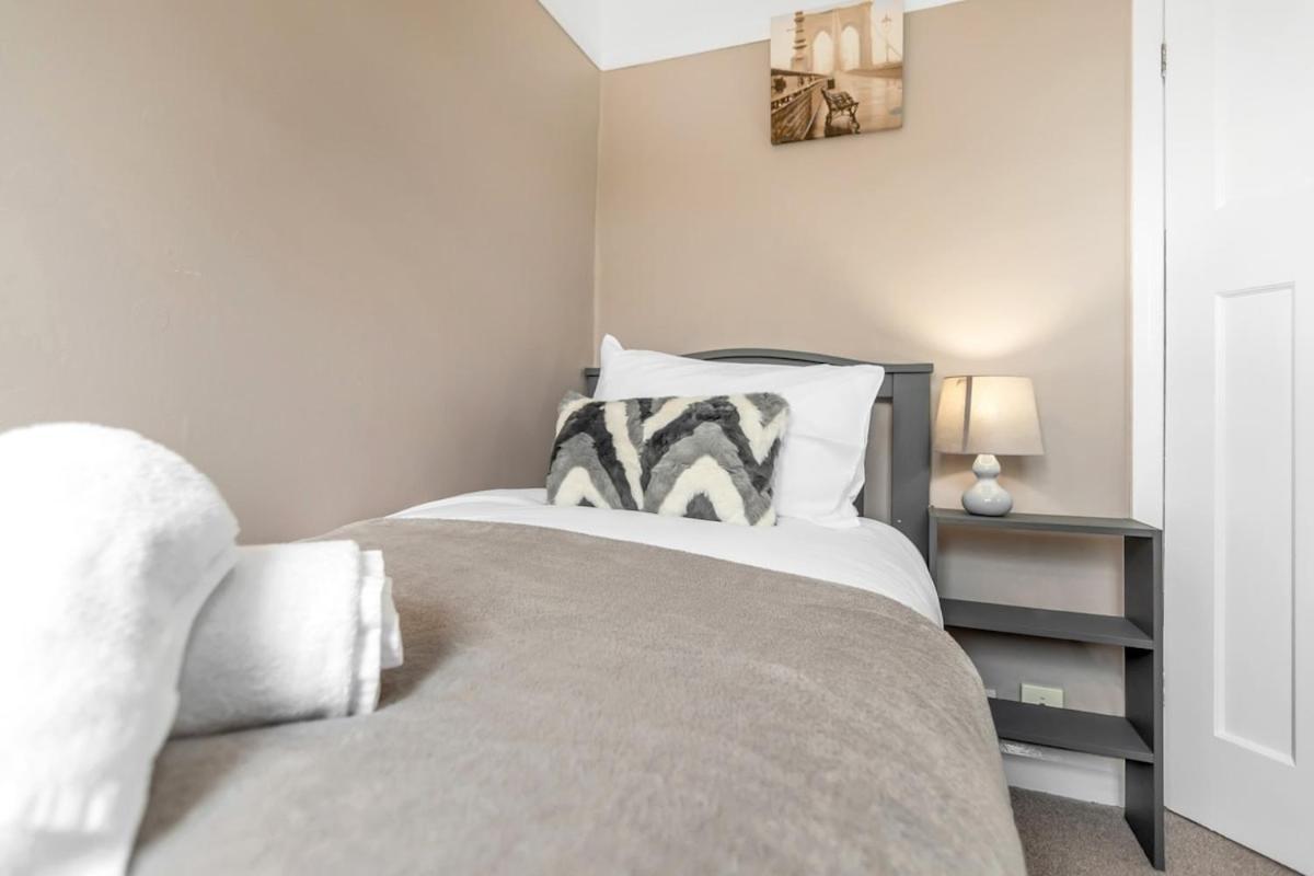 4Br Long Stays Free Parking High Speed Wi-Fi Horsford Екстериор снимка