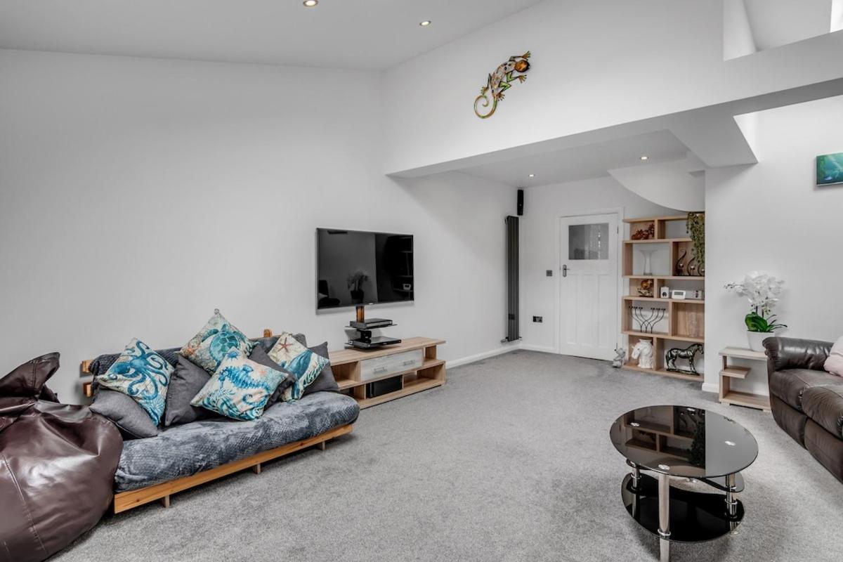 4Br Long Stays Free Parking High Speed Wi-Fi Horsford Екстериор снимка